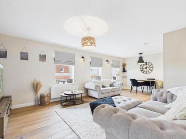 House for sale in Hampton Green, Cambridgeshire