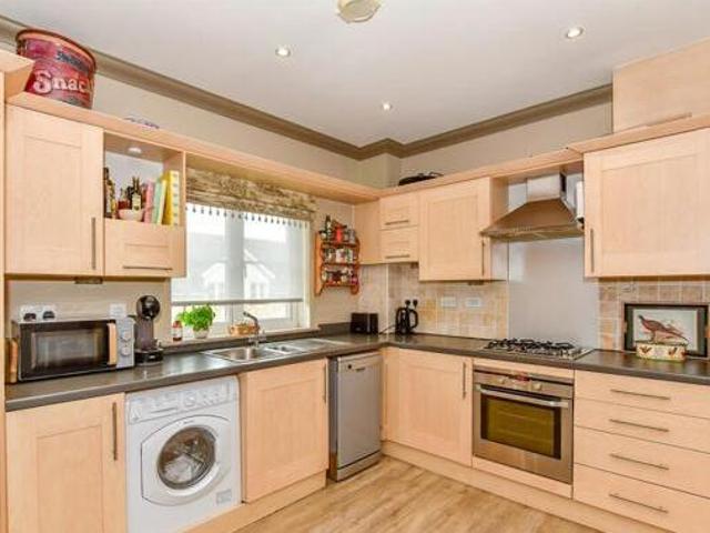 House for sale in Ferndale, Sandown Park