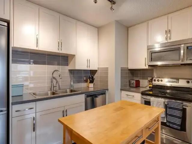 Condo for rent in Northwest, Alberta