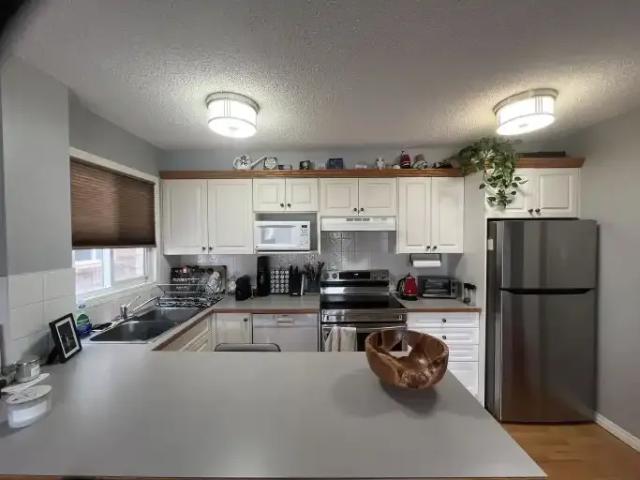 Condo for rent in Northwest, Alberta