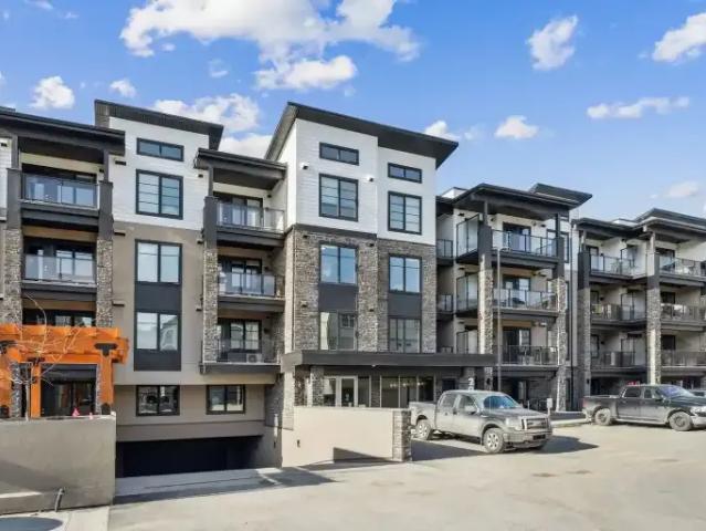 Condo for rent in Northwest, Alberta