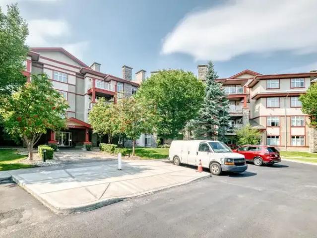 Condo for rent in Northwest, Alberta
