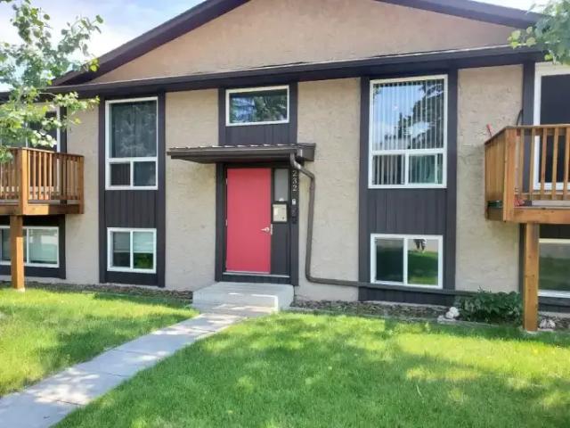 Condo for rent in Northwest, Alberta