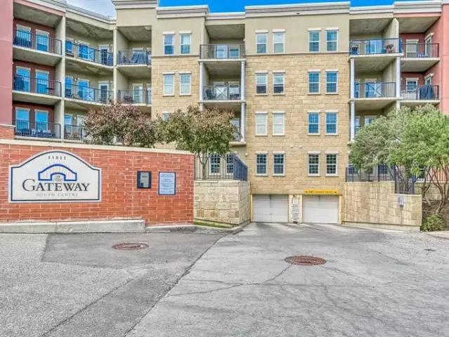 Condo for rent in Northwest, Alberta