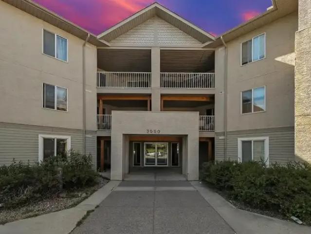 Condo for rent in Northwest, Alberta