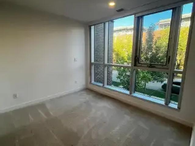 Condo for rent in Bridgeland/Riverside, Calgary