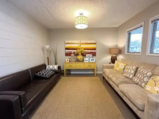 Condo for rent in Northwest, Alberta