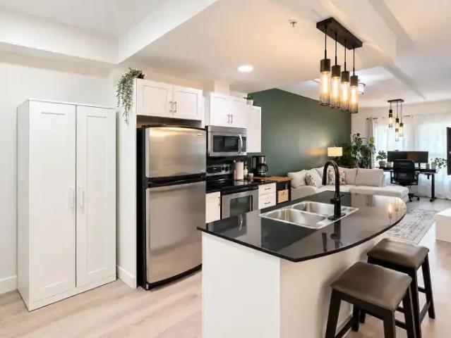 Condo for rent in Lake Bonavista, Calgary