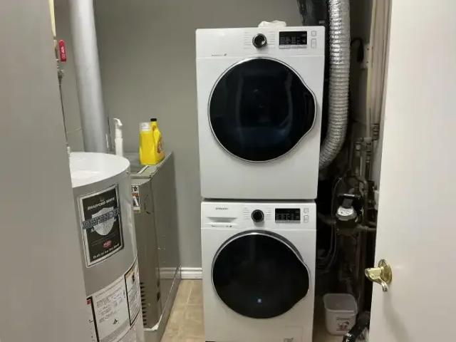 Condo for rent in Palliser, Calgary
