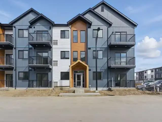 Condo for rent in Wedgewood, Alberta