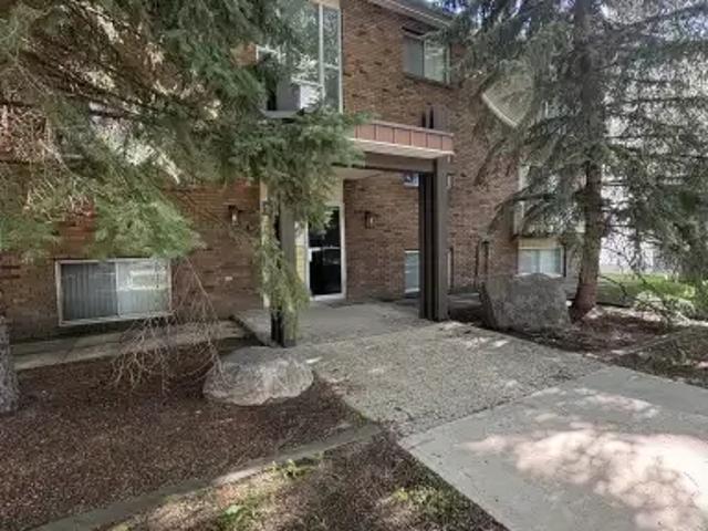 Condo for rent in Wedgewood, Alberta