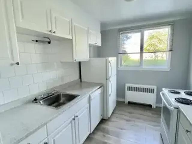 Condo for rent in Wedgewood, Alberta