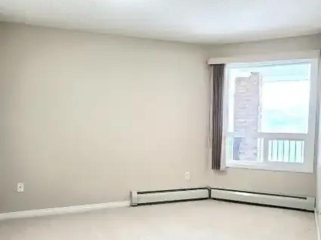 Condo for rent in Wedgewood, Alberta
