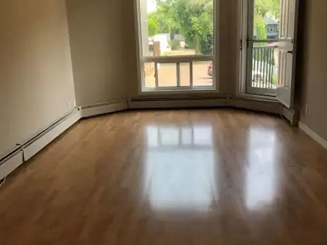 Condo for rent in Wedgewood, Alberta