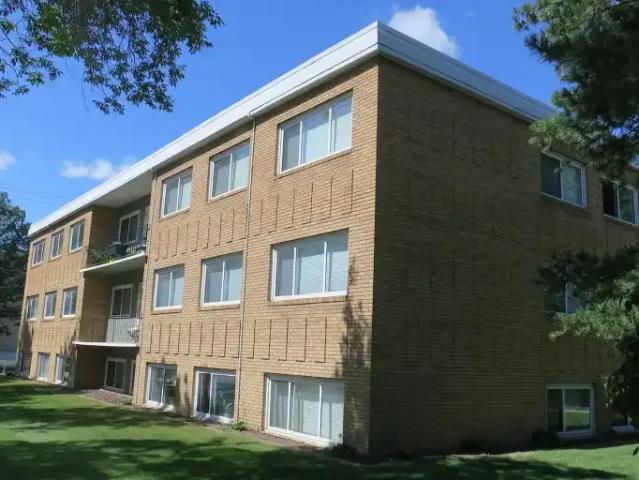 Condo for rent in Wedgewood, Alberta