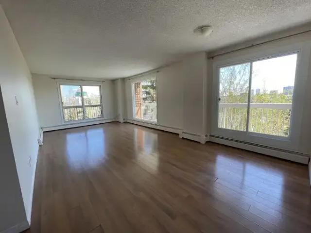 Condo for rent in Wedgewood, Alberta