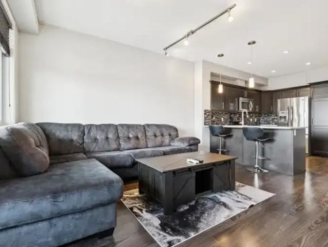 Condo for rent in Windermere Neighbourhood, Edmonton