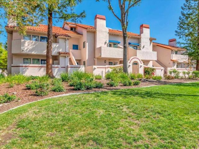 Condo for rent in Cupertino, California