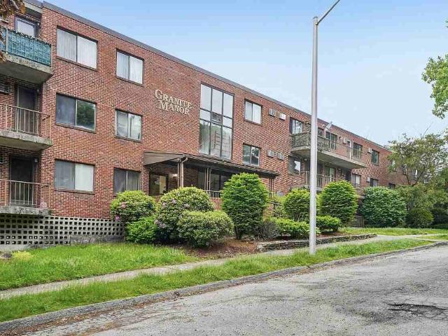 Condo for rent in Worcester, Massachusetts