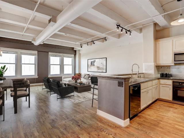 Condo for rent in Houston