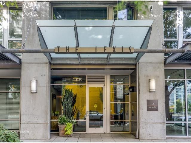 Condo for rent in Oregonia