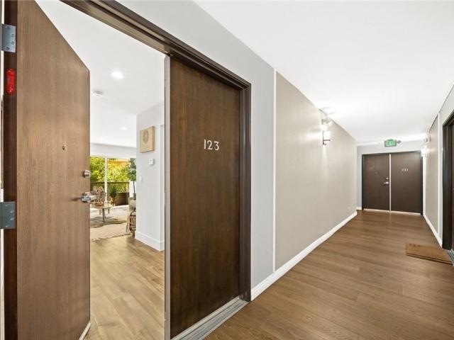 Condo for rent in Pasadena