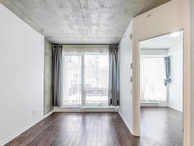 Condo for rent in St. Leonard's, Quebec