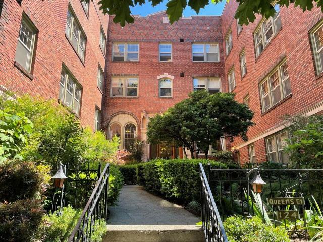 Condo for rent in Seattle, Washington