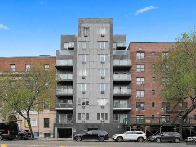 Condo for rent in Arverne, New York