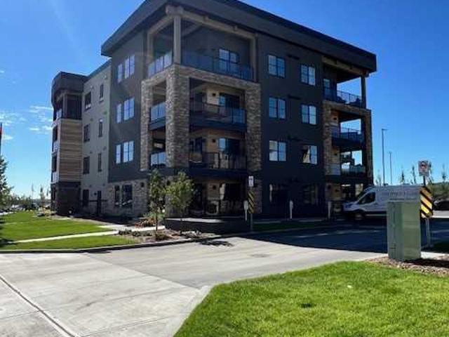 Condo for rent in Wolf Willow, Calgary