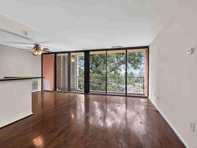 Condo for rent in Virginia