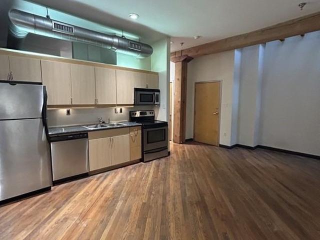 Condo for rent in Virginia