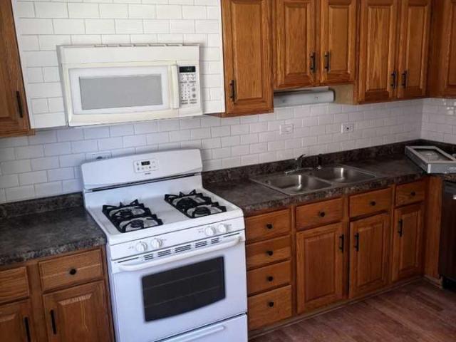 Condo for rent in Des Plaines, Illinois