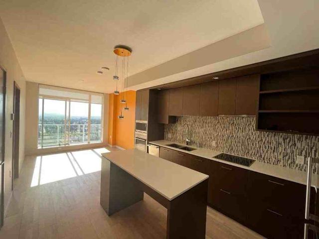 Condo for rent in Surrey, British Columbia