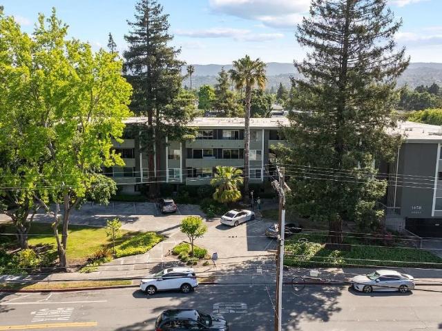 Condo for rent in San Mateo, California