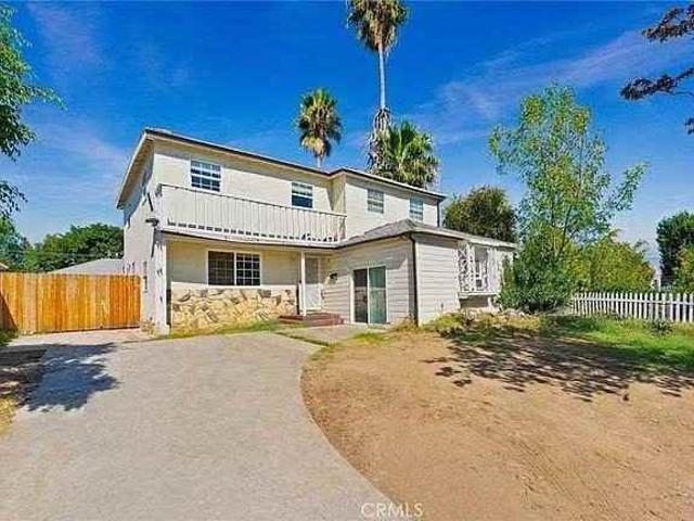 Condo for rent in Canoga Park, California