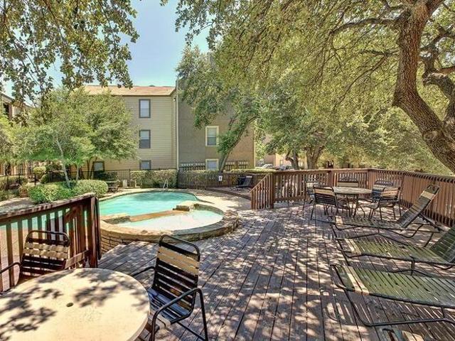 Condo for rent in Dallas