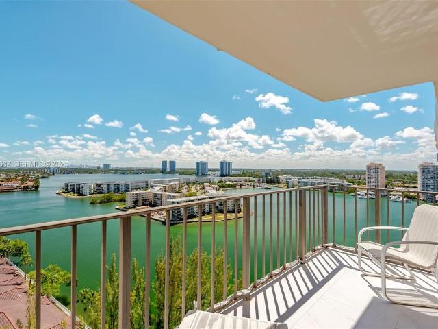 Condo for rent in Aventura, Florida