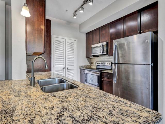 Condo for rent in Sugar Land, Texas