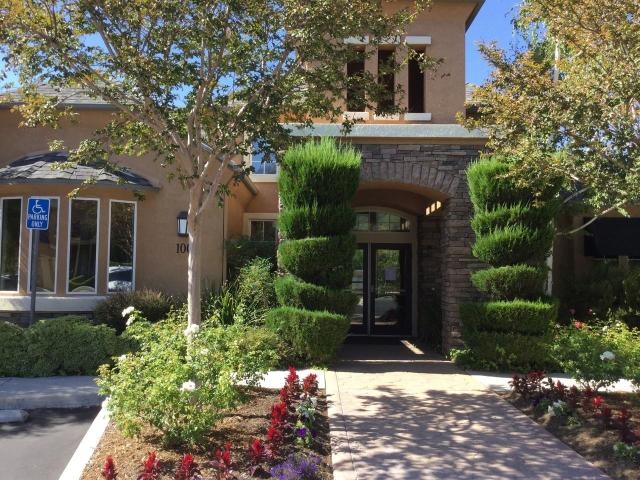 Condo for rent in Santa Clarita, Los Angeles County