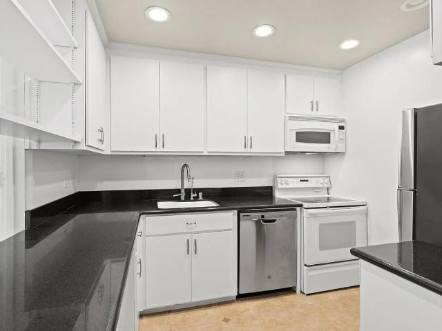 Condo for rent in San Mateo, California