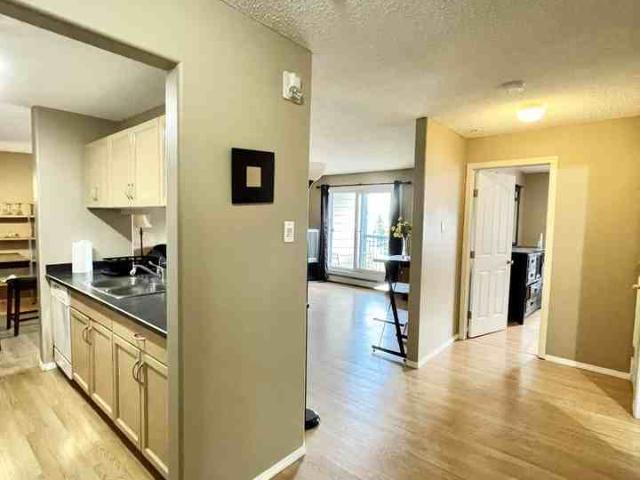 Condo for rent in Alberta