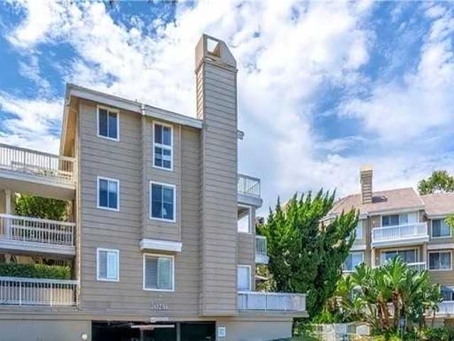 Condo for rent in Huntington Beach, California