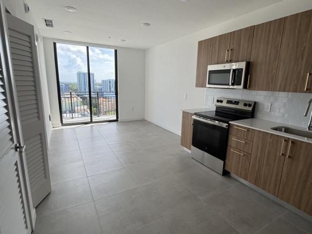 Condo for rent in Hollywood, Florida