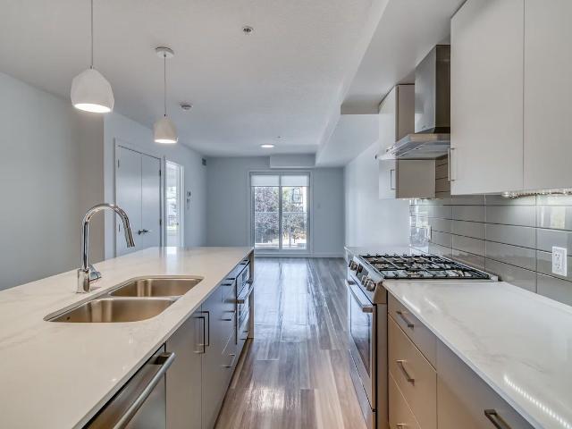 Condo for rent in Calgary, Northwest