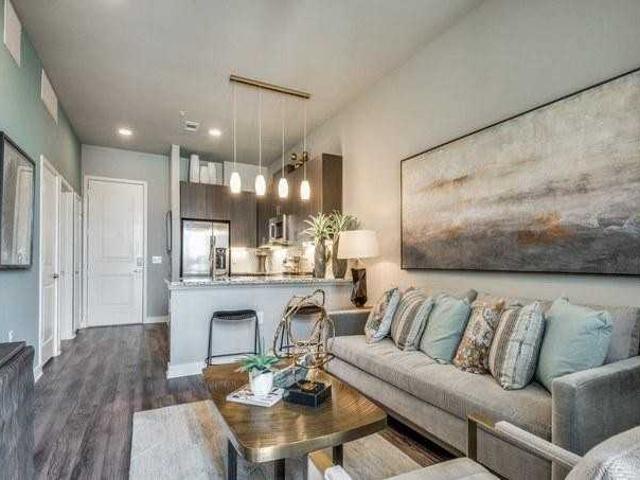 Condo for rent in Downtown PID, Dallas