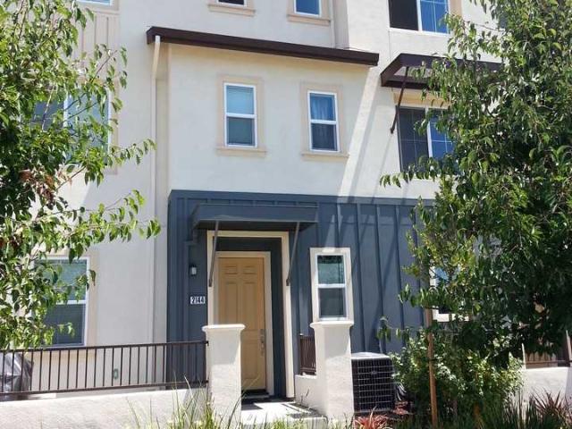 Condo for rent in Hayward, California