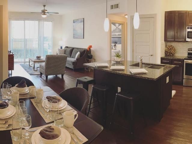 Condo for rent in Houston