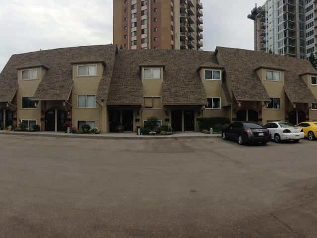 Condo for rent in Calgary, Northwest