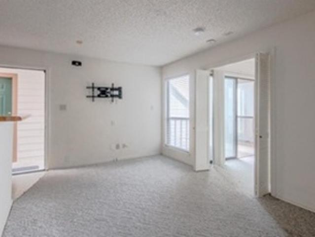 Condo for rent in Arlington, Texas